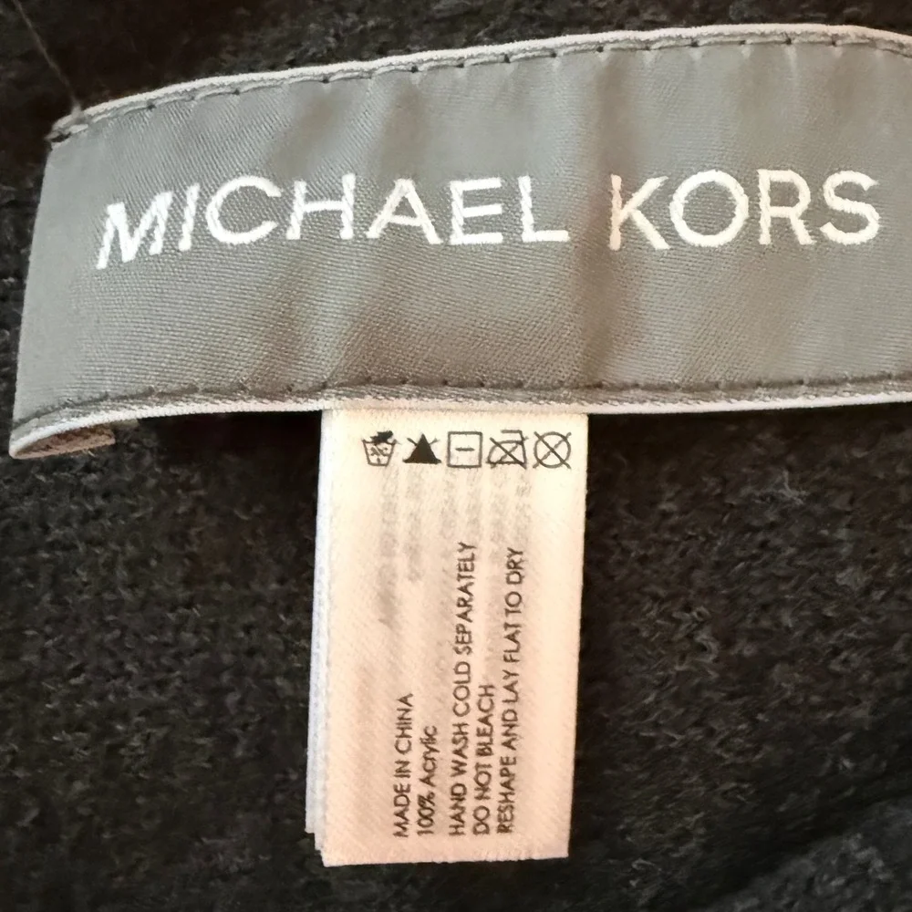 Michael Kors Mens Black Gray MK‎ Logo Knit Winter Scarf Striped Acrylic